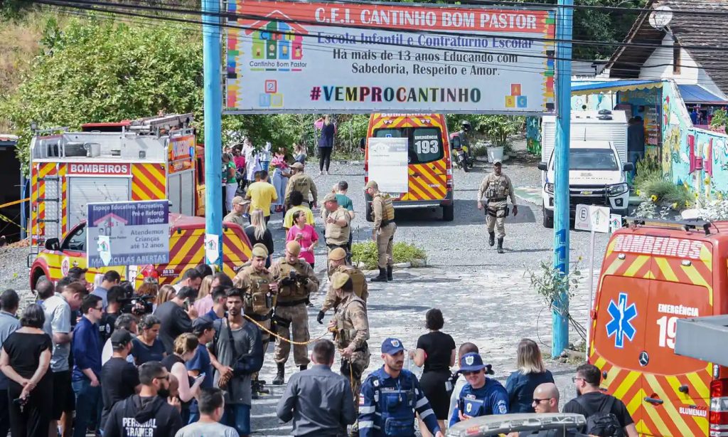 Axe attack kills four children under 7 at Brazilian preschool