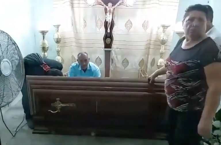 Woman declared dead found to be alive at her own wake